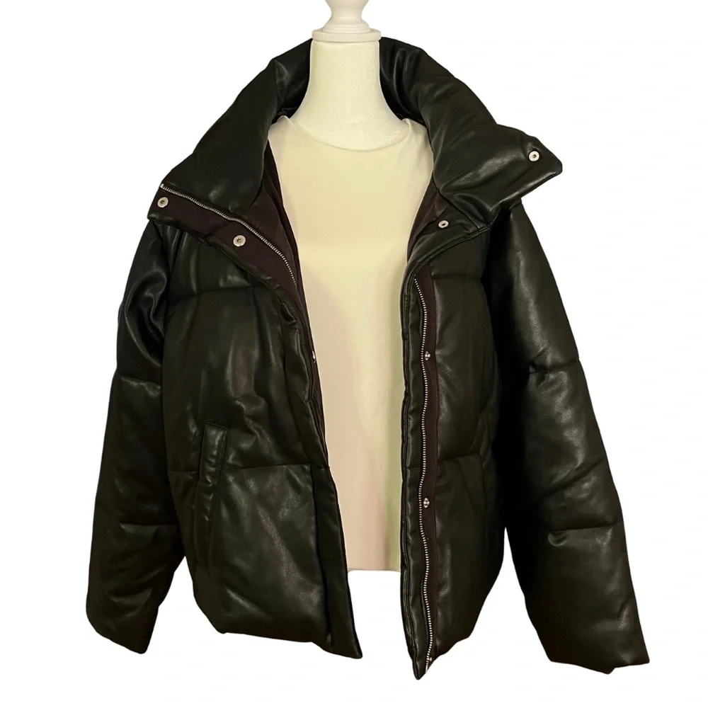 🖤🖤 NWT Abercrombie & Fitch Vegan Leather Mini Puffer Jacket in Black – Size XL - Picture 9 of 11